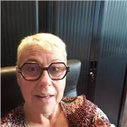 secrétaire douée en français, je suis formatrice à la CCI de l'Indre où je forme de futures secrétaires.